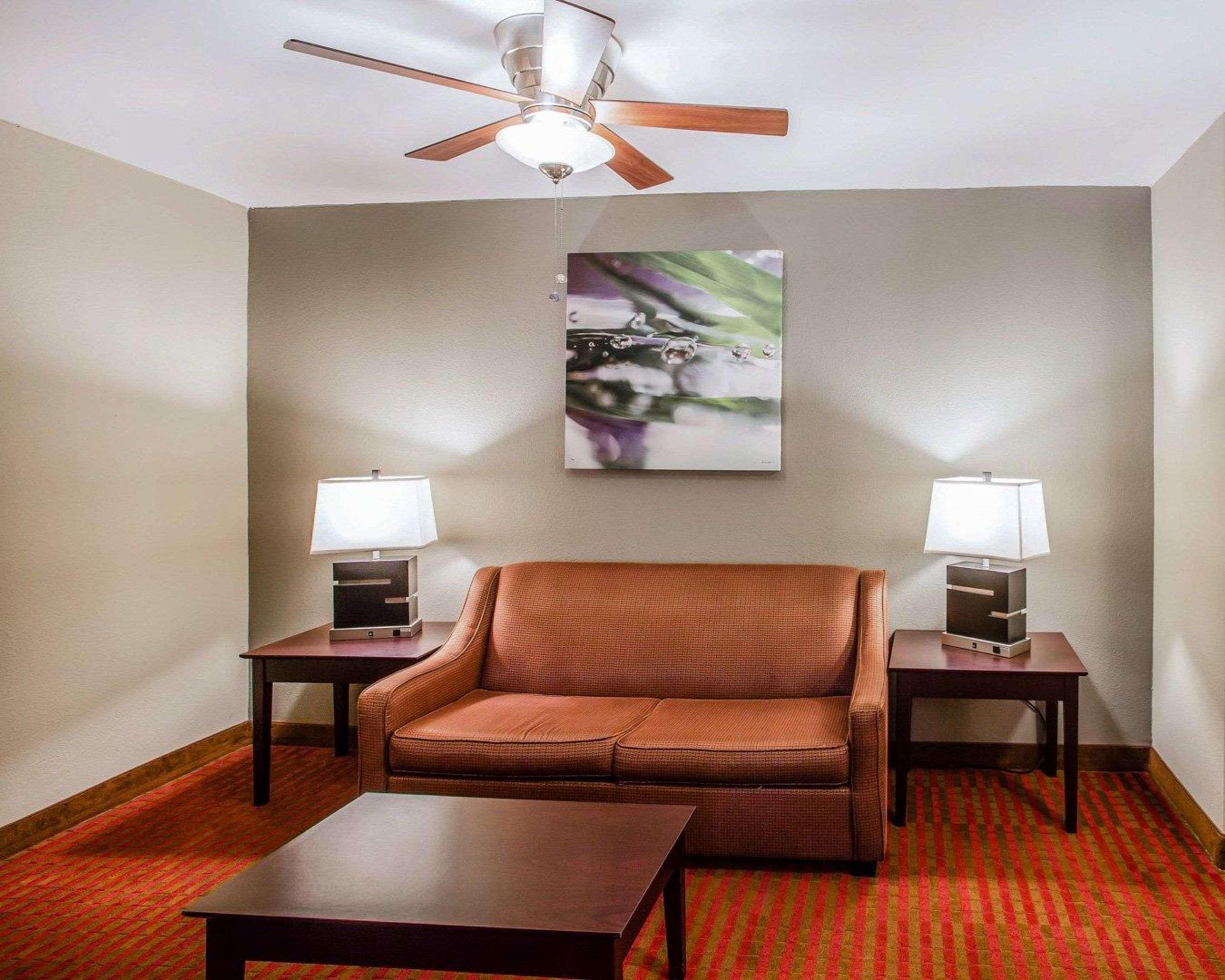 Quality Suites Nashville Airport Luaran gambar