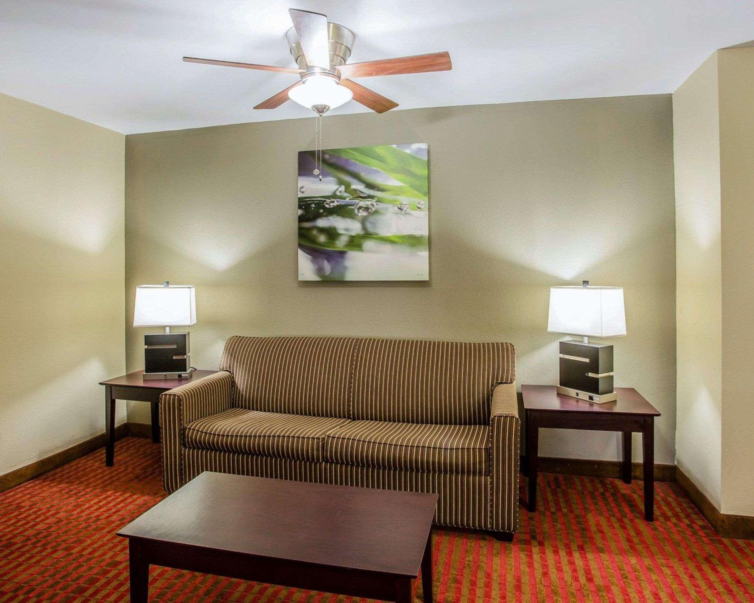 Quality Suites Nashville Airport Luaran gambar
