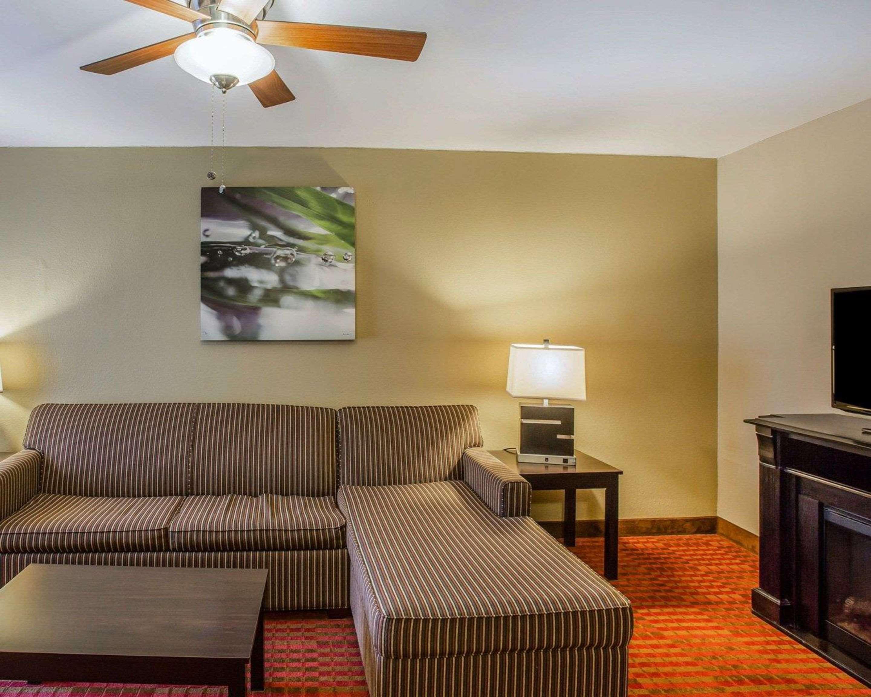 Quality Suites Nashville Airport Luaran gambar